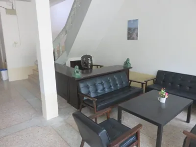 Private well priced Guesthouse available to rent – Fotos 11